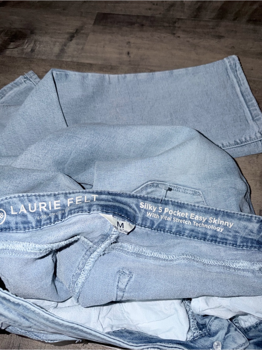NWT Laurie Felt Silky 5 Pocket Easy Skinny Jean - Picture 10 of 10